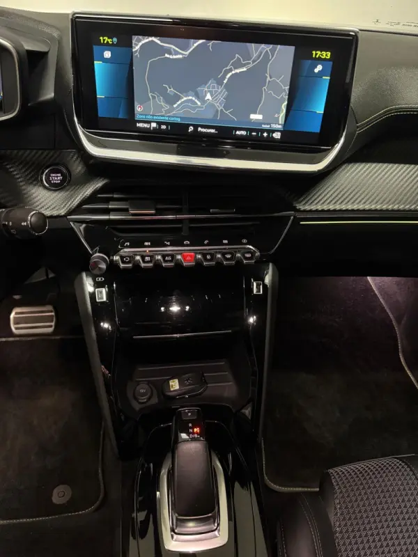 Peugeot e-2008 50 kWh GT 10