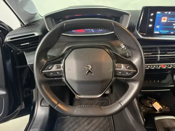 Peugeot 208 1.2 PureTech Allure 6