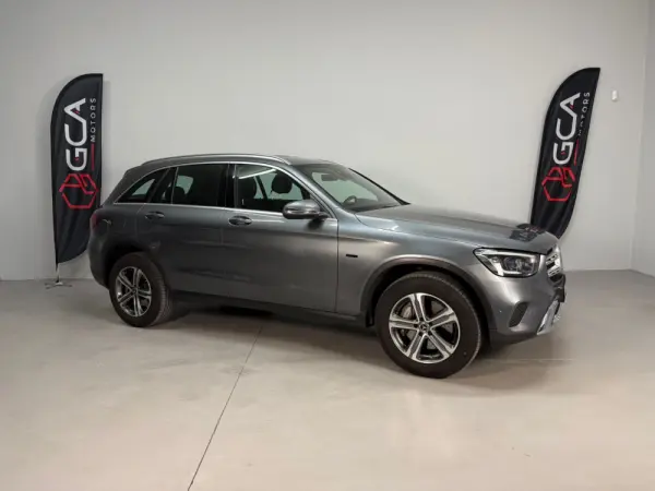 Mercedes-Benz GLC 300 de 4Matic 9G-TRONIC 2