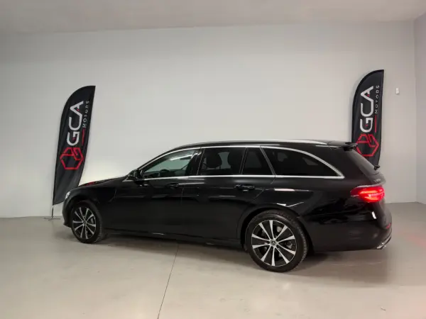Mercedes-Benz E 300 de 4Matic 9G-TRONIC Avantgarde 4
