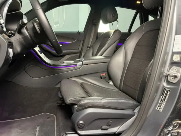 Mercedes-Benz GLC 300 de 4Matic 9G-TRONIC 14