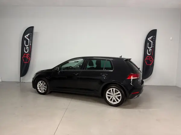 Volkswagen Golf 1.6 TDI Highline DSG 4