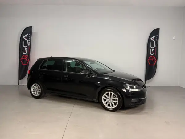 Volkswagen Golf 1.6 TDI Highline DSG 2