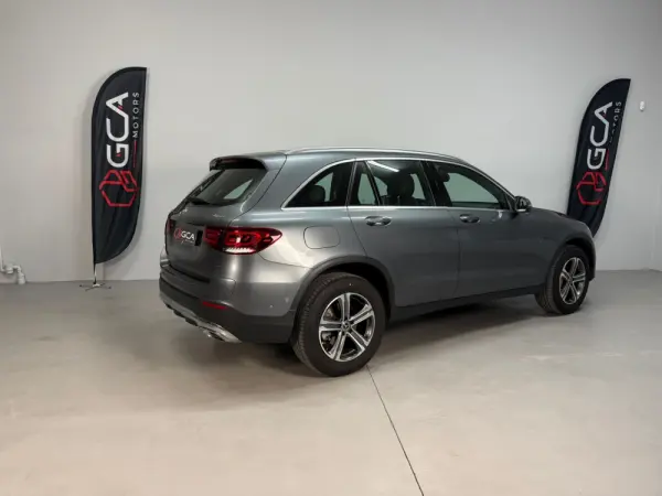 Mercedes-Benz GLC 300 de 4Matic 9G-TRONIC 4