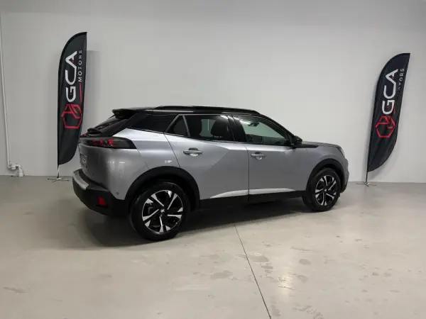 Peugeot 2008 1.2 PureTech GT Line EAT8 3