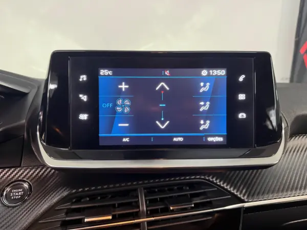 Peugeot 208 1.2 PureTech Allure 7