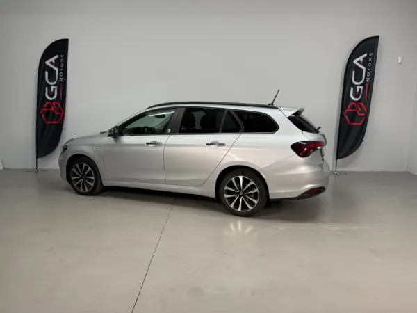 Fiat Tipo Station Wagon 1.3 M-Jet Mirror 4