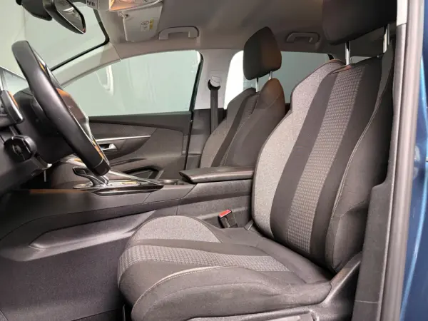 Peugeot 5008 BlueHDI 130 EAT8 Active Business-Pack 12