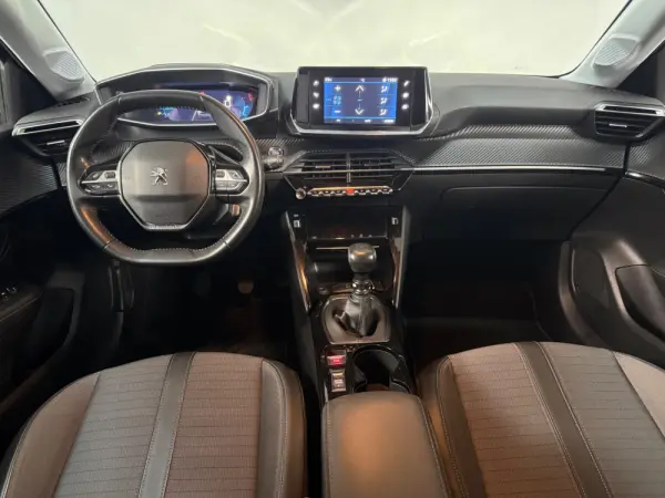 Peugeot 208 1.2 PureTech Allure 13