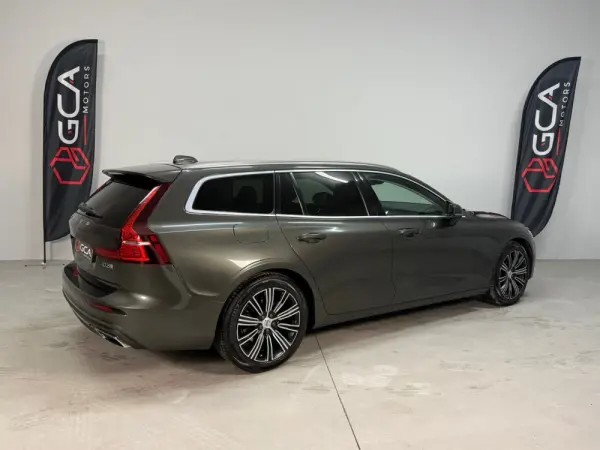 Volvo V60 2.0 D3 Inscription 4