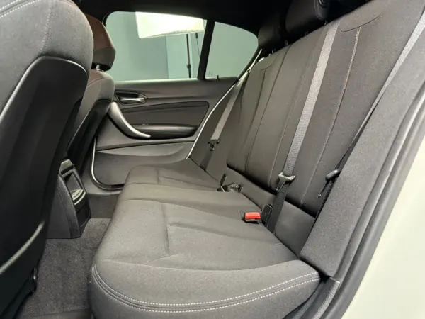 BMW 116 d EDynamics Line Sport 18