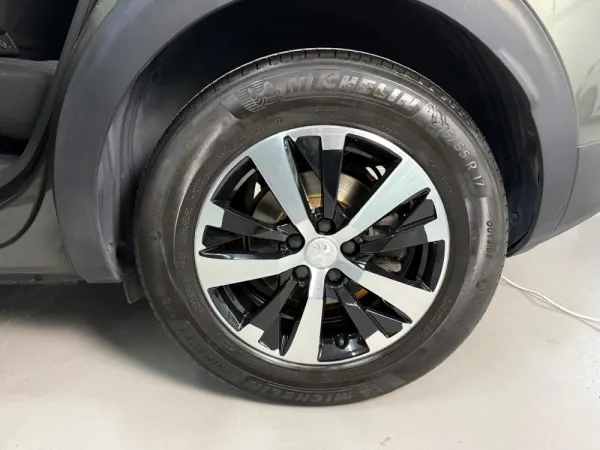 Peugeot 3008 1.2 PureTech Allure EAT8 18