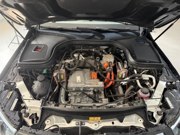 Mercedes-Benz EQC 400 4matic 17