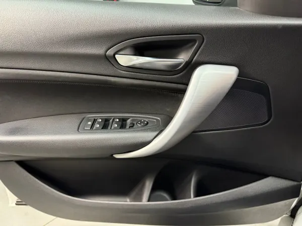 BMW 116 d EDynamics Line Sport 15