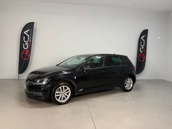 Volkswagen Golf 1.6 TDI Highline DSG 1