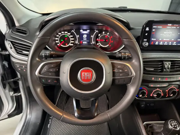 Fiat Tipo Station Wagon 1.3 M-Jet Mirror 6