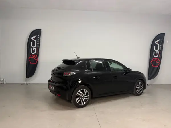 Peugeot 208 1.2 PureTech Allure 4