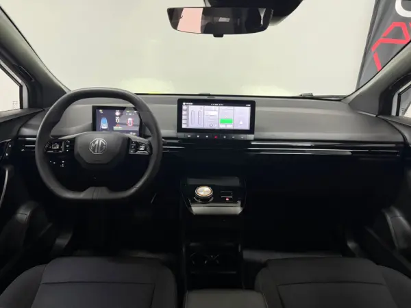 MG MG4 51 kWh Standard 14