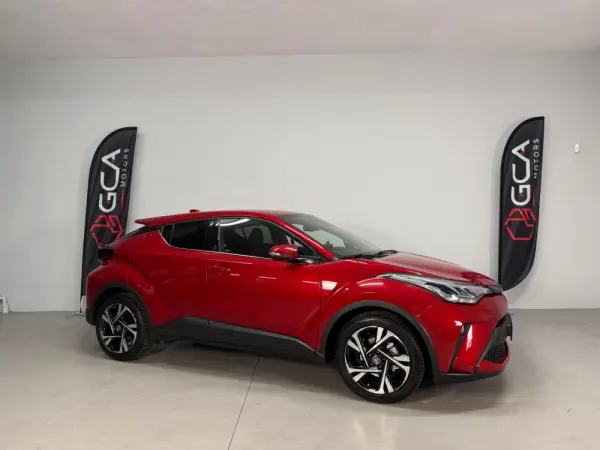 Toyota C-HR 2.0 Hybrid Square Collection 2