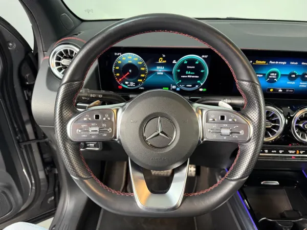 Mercedes-Benz EQA 250 AMG Line 6