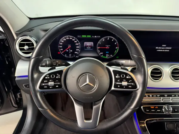 Mercedes-Benz E 300 de 4Matic 9G-TRONIC Avantgarde 5