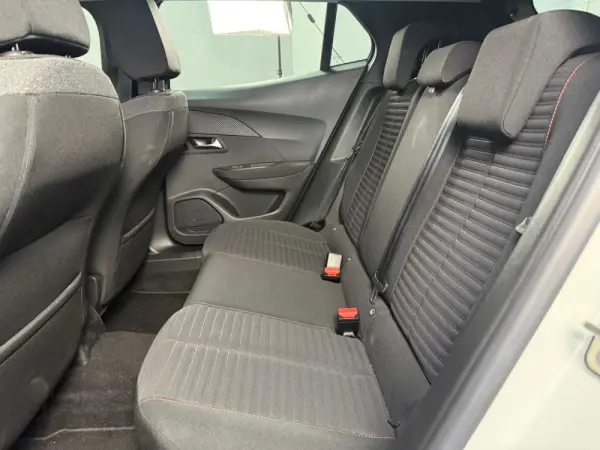 Peugeot 2008 PureTech 100 Active 14