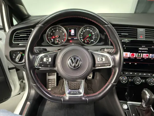 Volkswagen Golf GTI (BlueMotion ) DSG 6