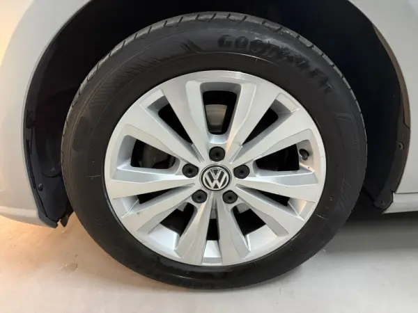 Volkswagen Golf Variant 1.6 TDi Confortline 21