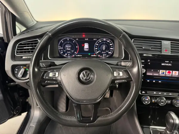 Volkswagen Golf 1.6 TDI Highline DSG 6