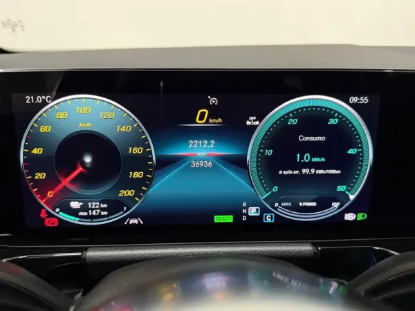 Mercedes-Benz EQA 250 AMG Line 5