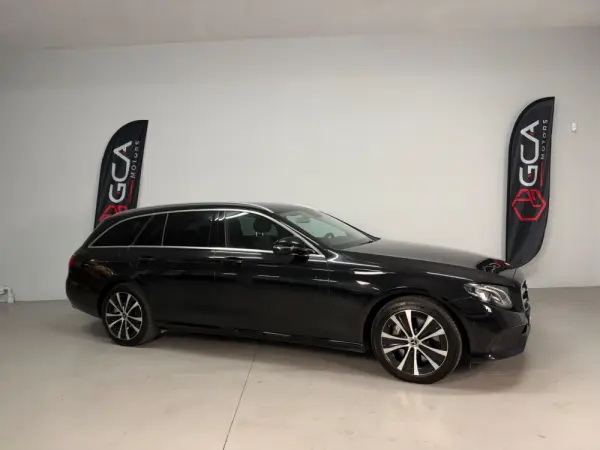 Mercedes-Benz E 300 de 4Matic 9G-TRONIC Avantgarde 2