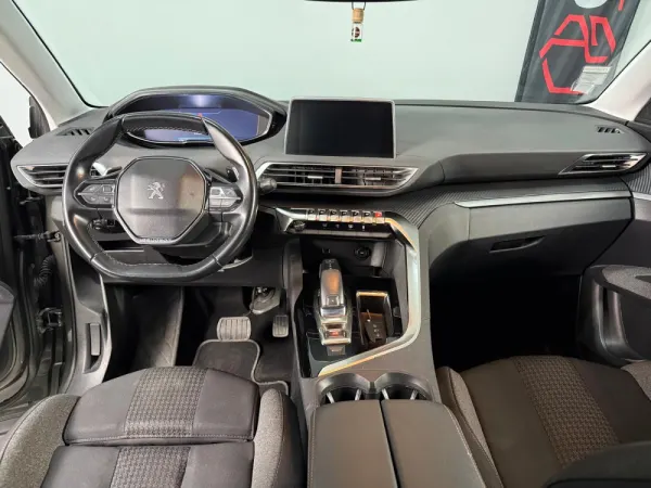 Peugeot 3008 1.2 PureTech Allure EAT8 15