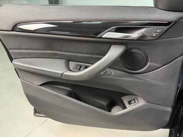 BMW X1 16 d sDrive Auto xLine 15
