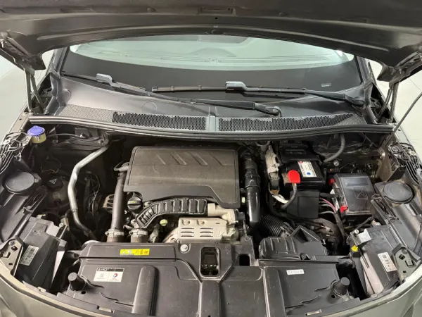 Peugeot 3008 1.2 PureTech Allure EAT8 17