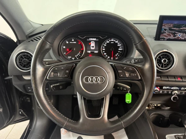 Audi A3 Limousine A3 1.6 Sport Stronic TDI 6