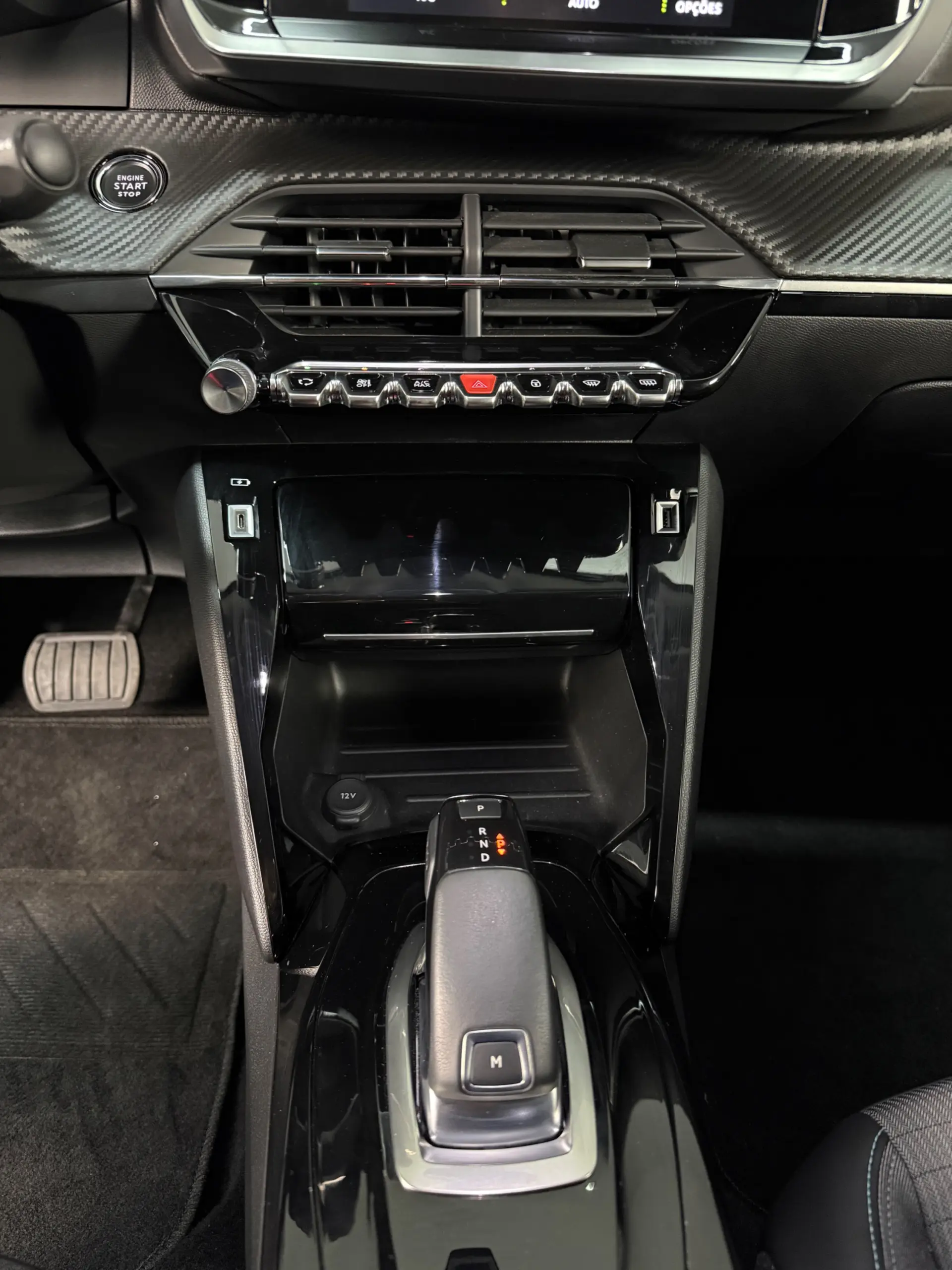 Peugeot 2008 PureTech 130 EAT8 Allure 9