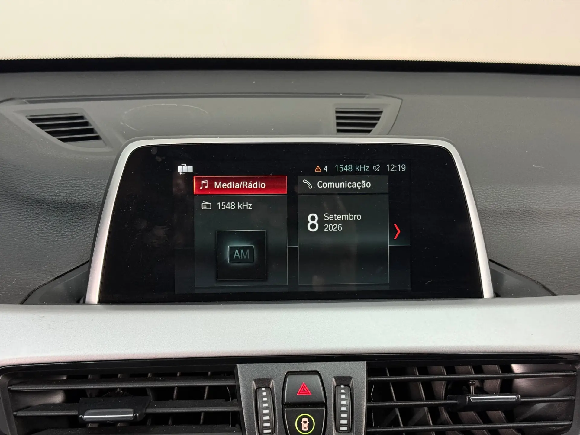 BMW X1 18 d sDrive 6