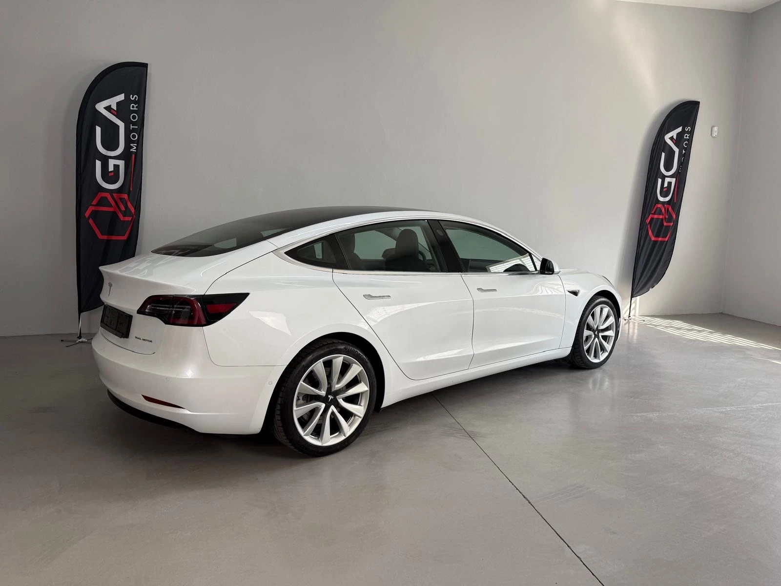 Tesla Model 3 Long Range Tracao integral 4