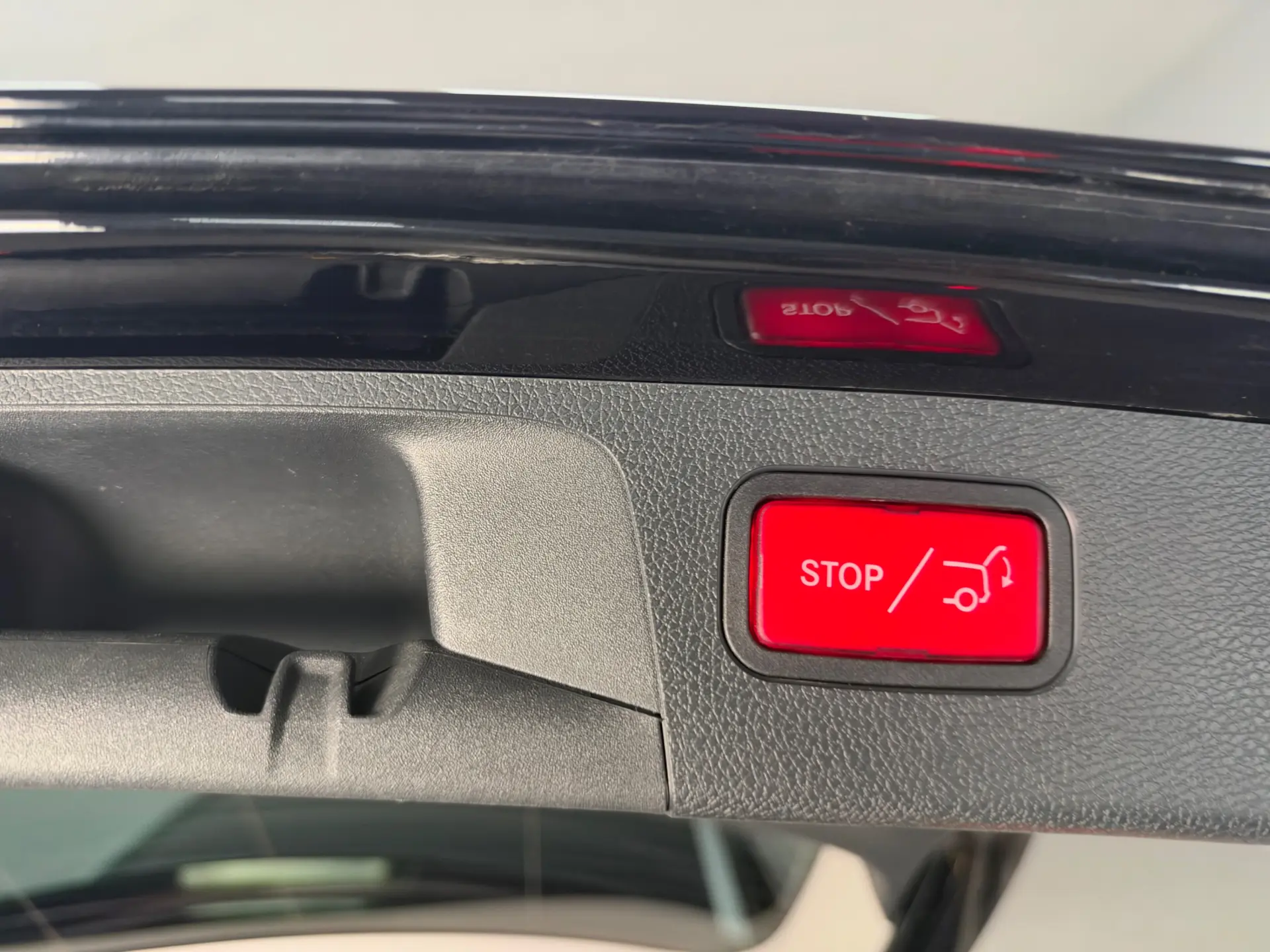 Mercedes-Benz E 300 de 4Matic 9G-TRONIC Avantgarde 22