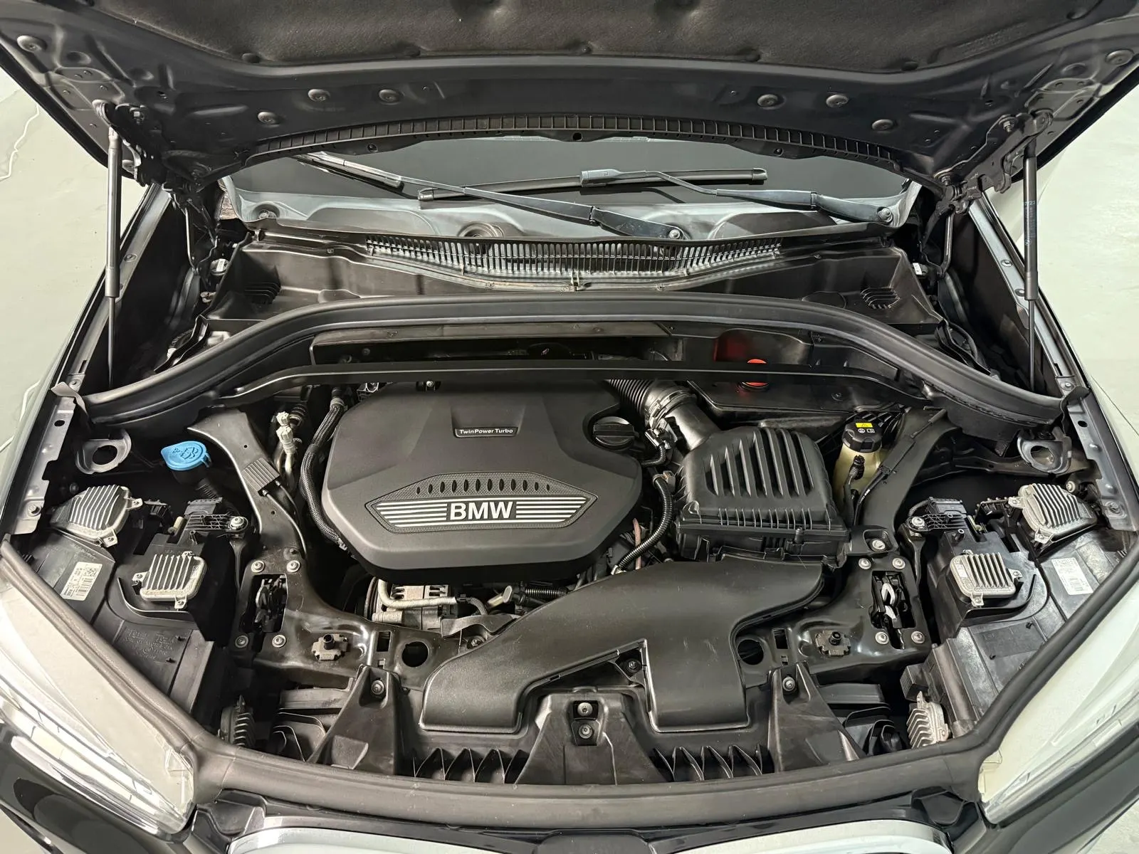 BMW X1 16 d sDrive Auto xLine 23