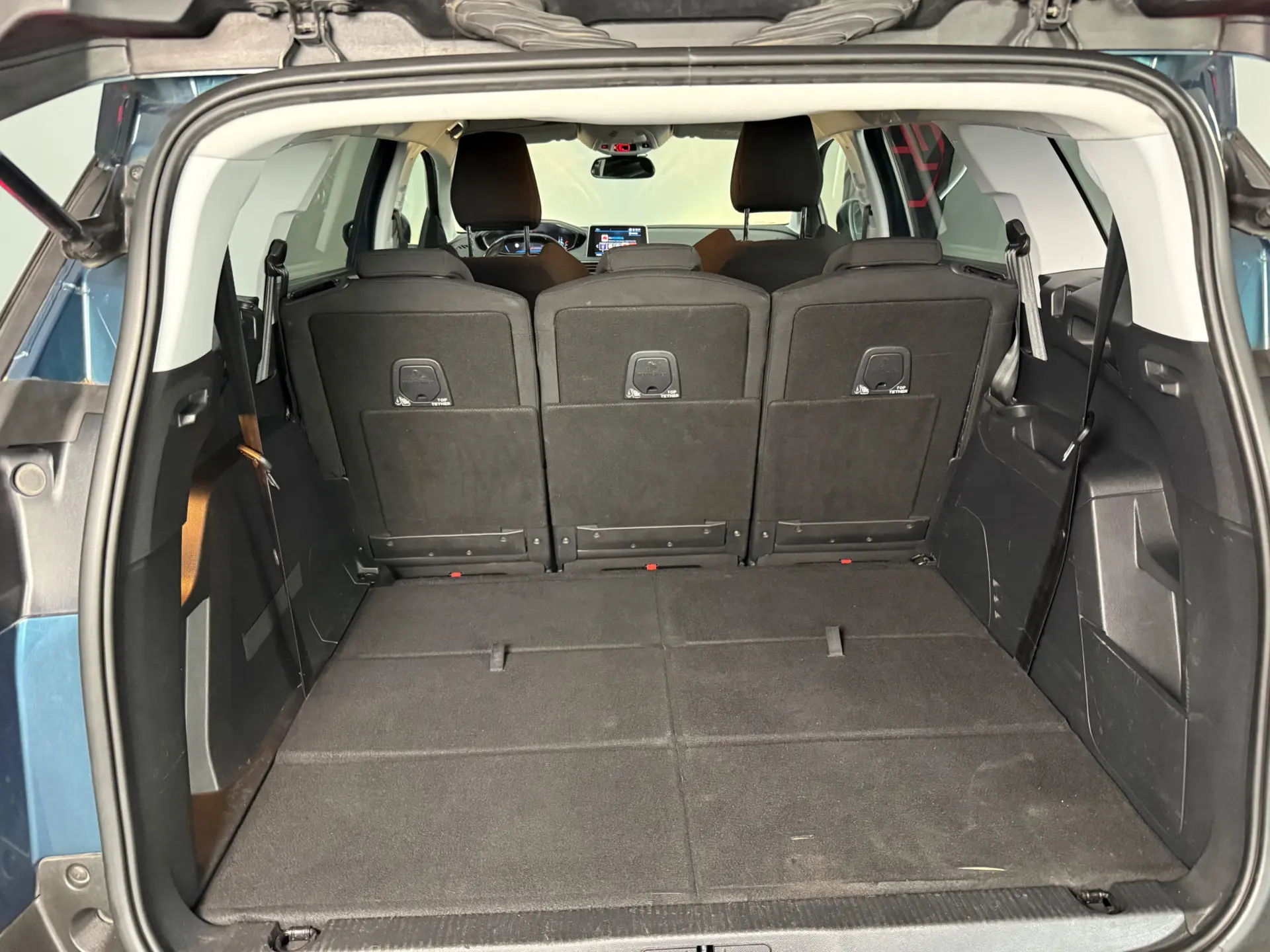 Peugeot 5008 BlueHDI 130 EAT8 Active Business-Pack 18