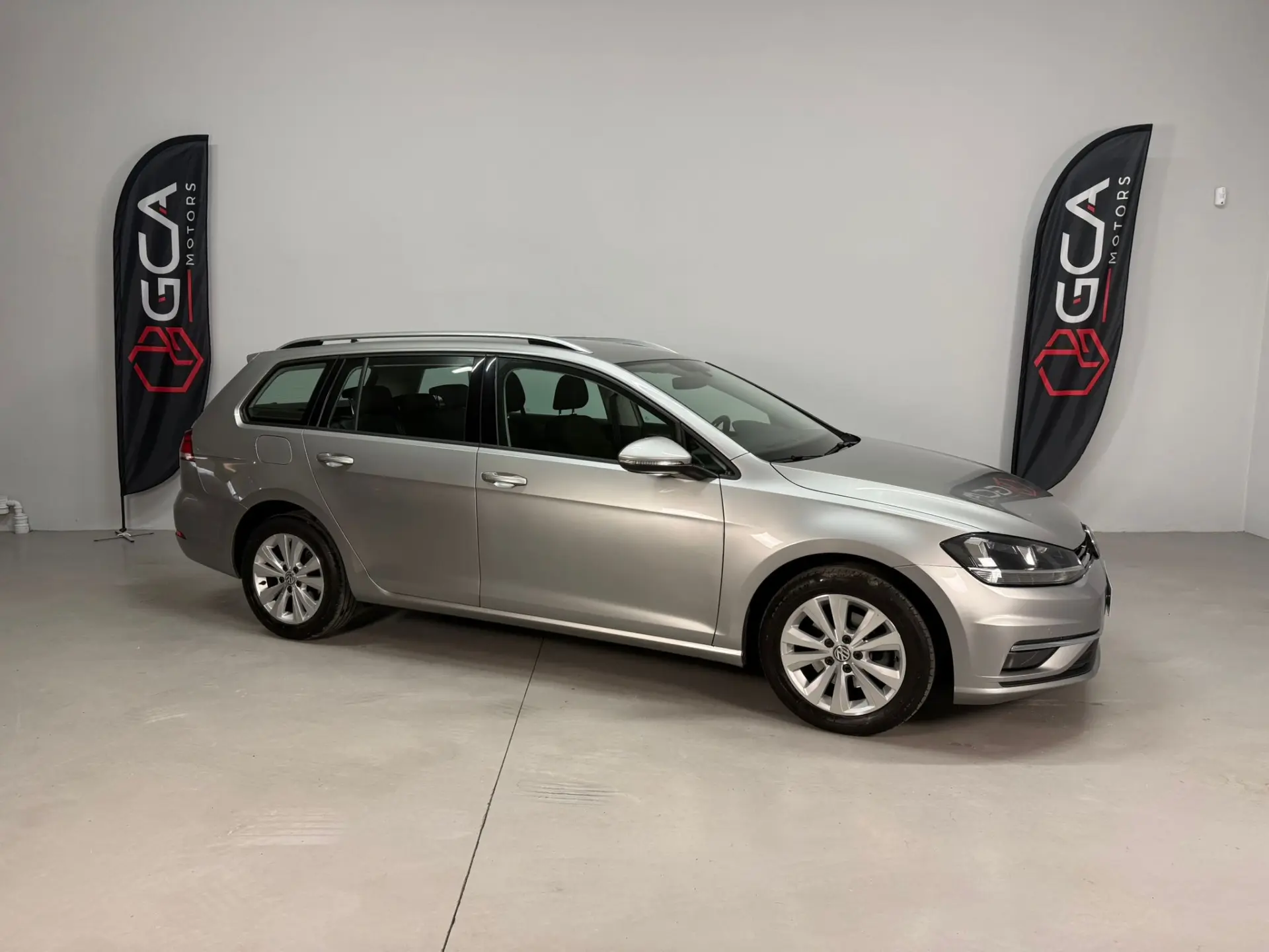 Volkswagen Golf Variant 1.6 TDi Confortline 2