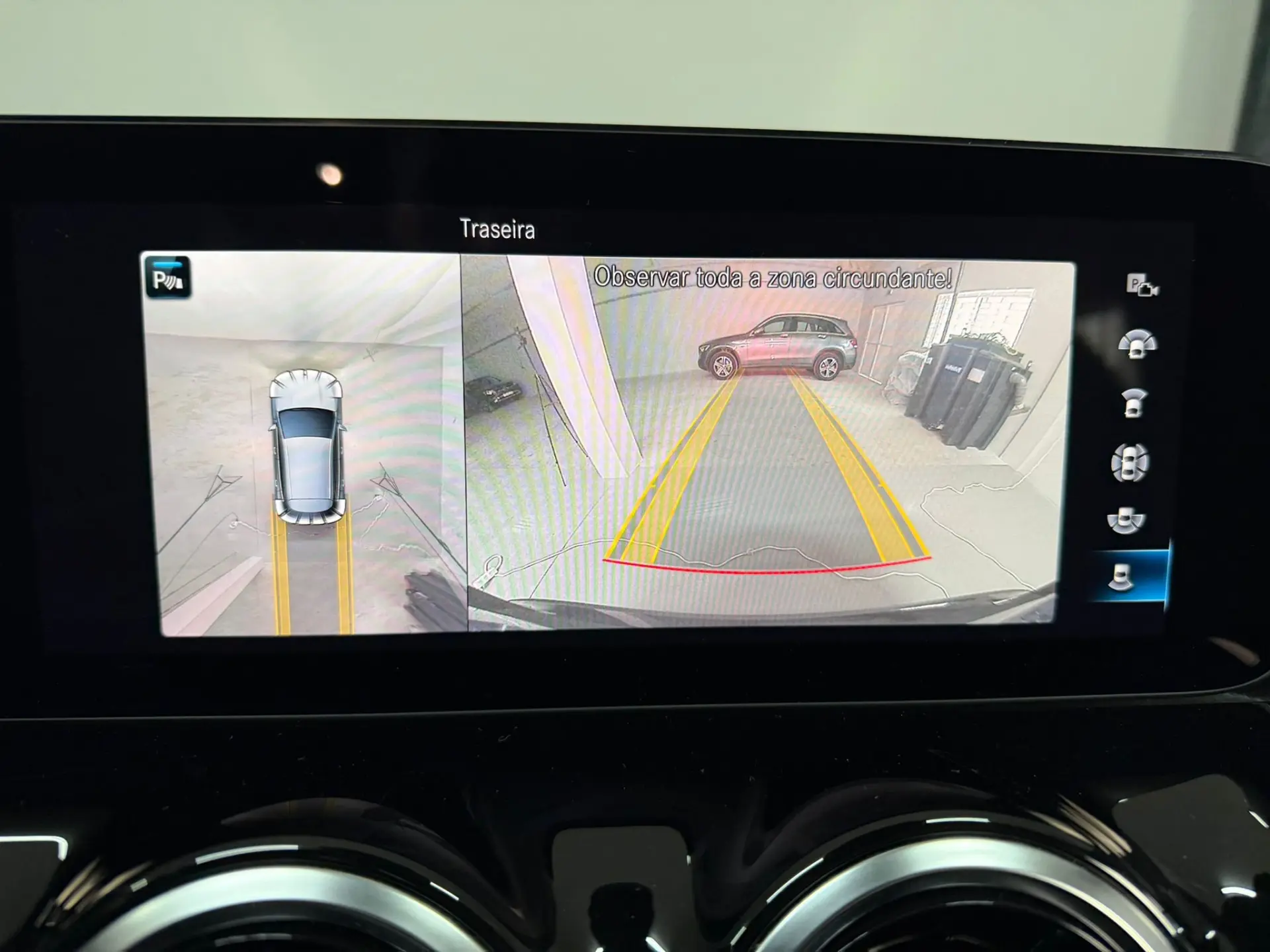 Mercedes-Benz GLA 250 e 8G-DCT AMG Line 16