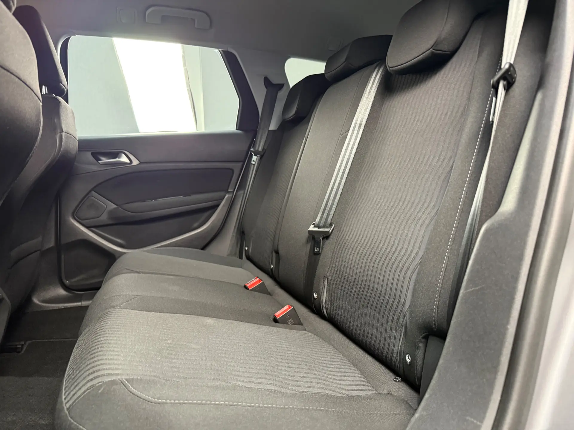 Peugeot 308 SW 1.6 BlueHDi Allure 14