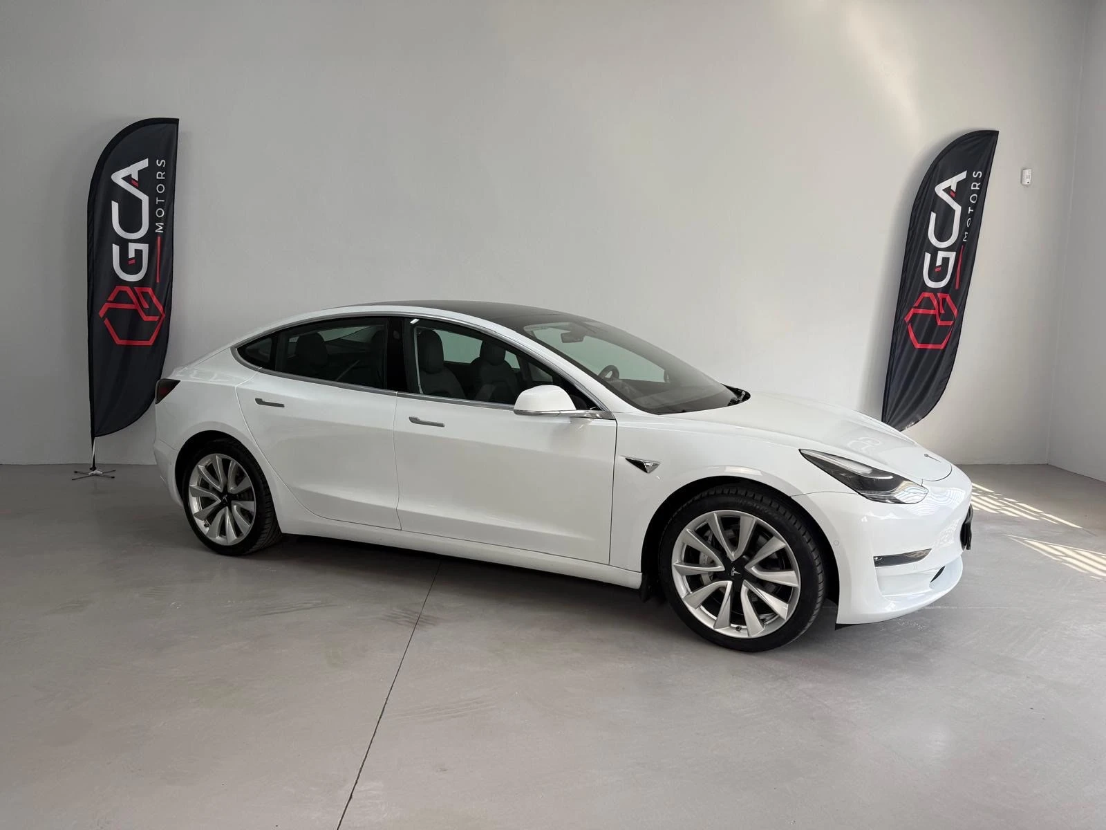 Tesla Model 3 Long Range Tracao integral 2