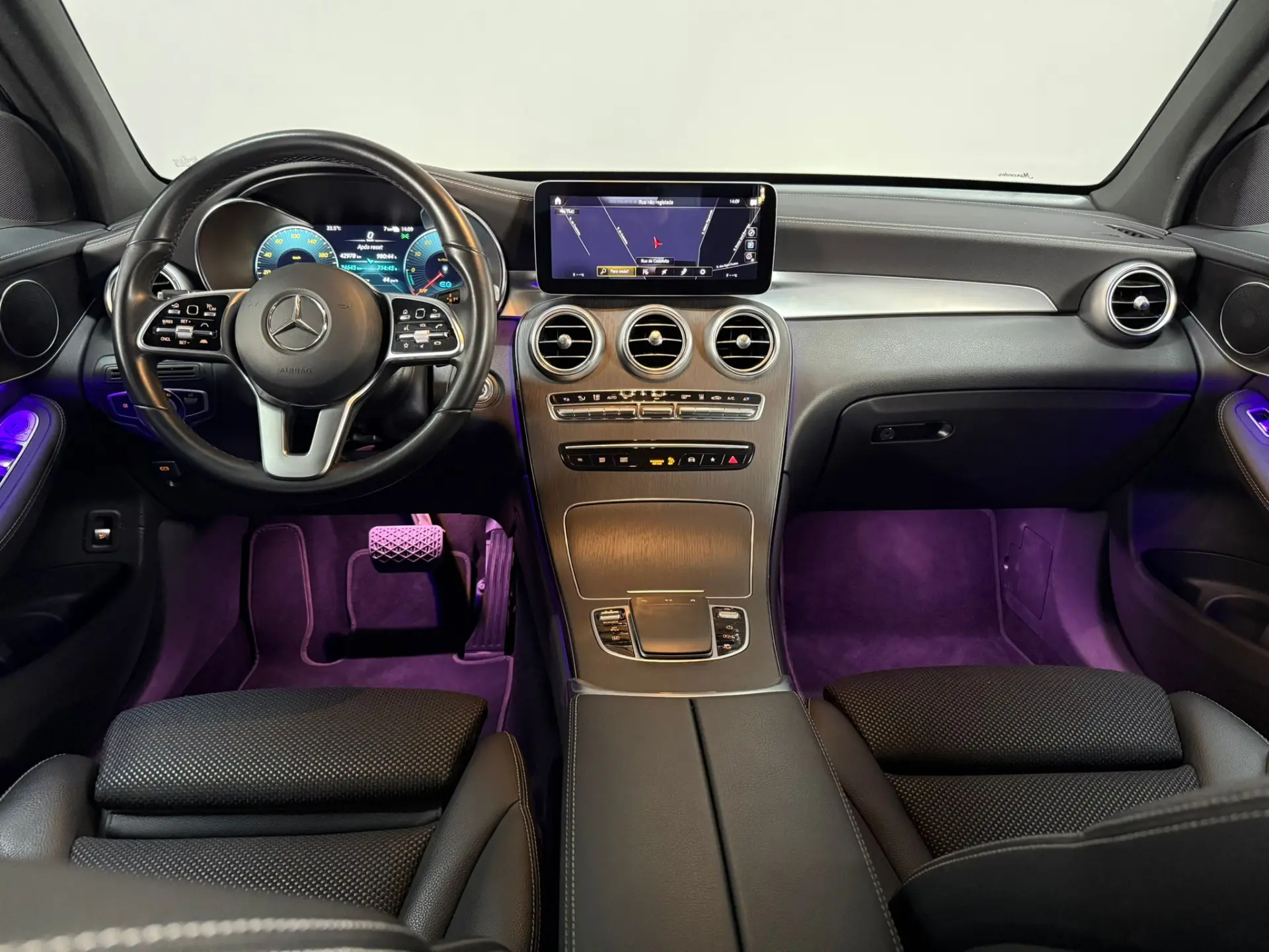 Mercedes-Benz GLC 300 de 4Matic 9G-TRONIC 16