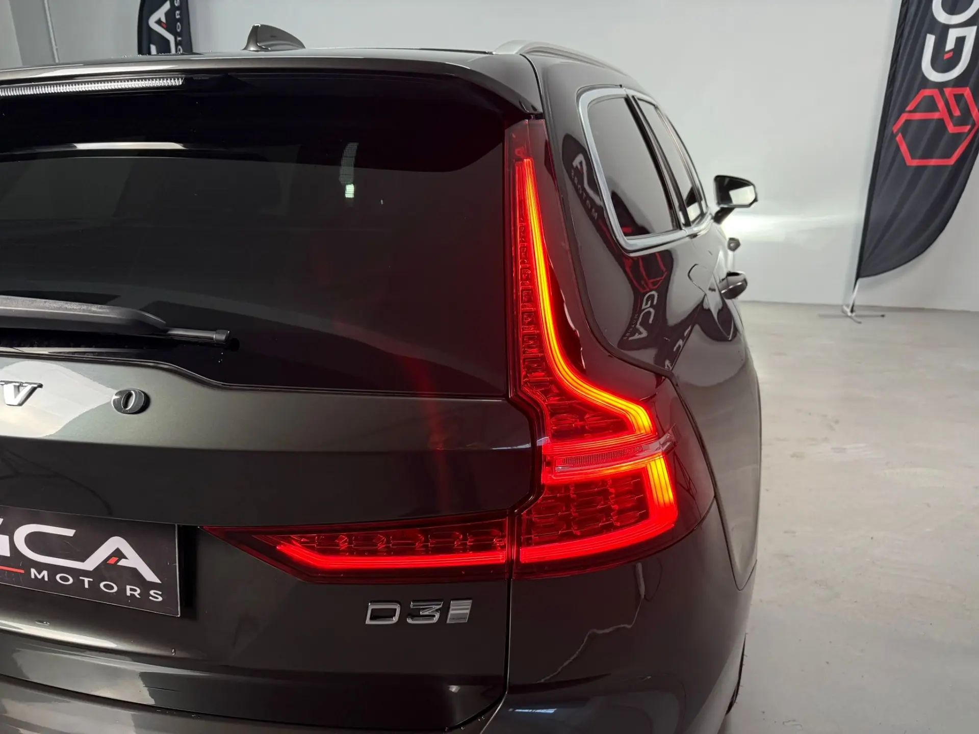 Volvo V60 2.0 D3 Inscription 21
