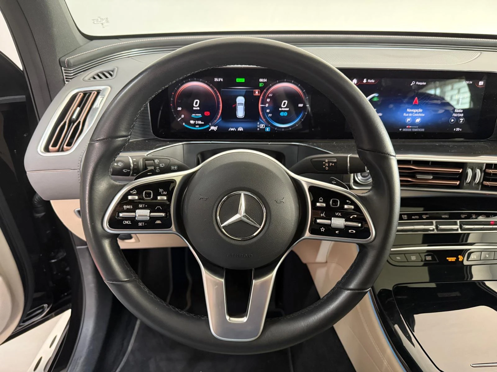 Mercedes-Benz EQC 400 4matic 5