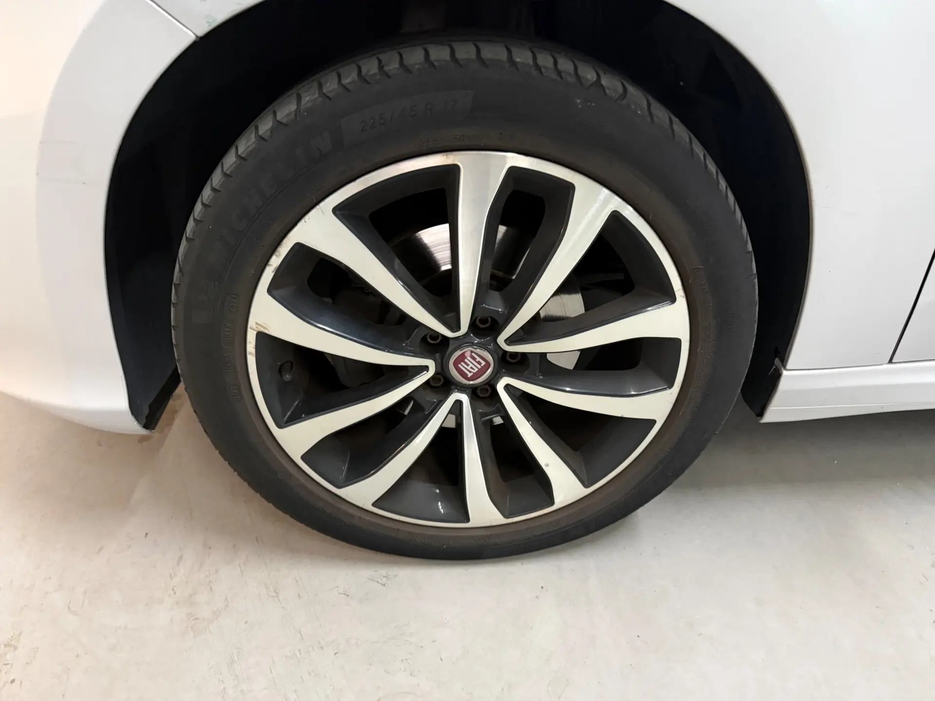 Fiat Tipo Station Wagon 1.3 M-Jet Mirror 18