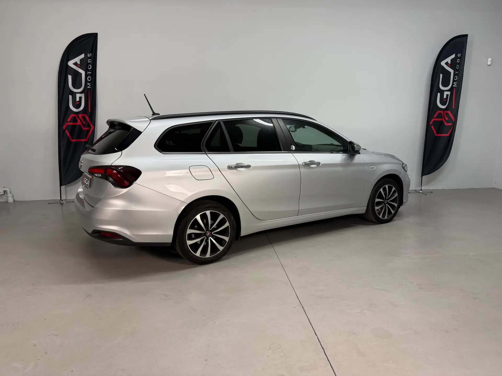 Fiat Tipo Station Wagon 1.3 M-Jet Mirror 3